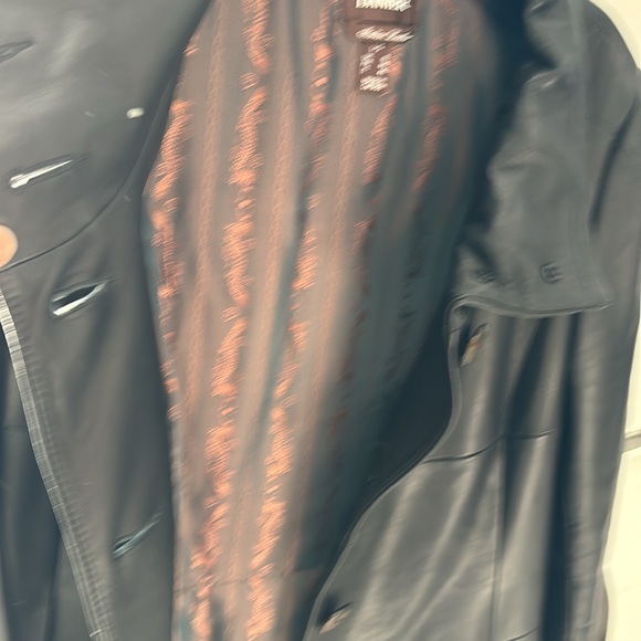 Danier long leather jacket size L - Picture 4 of 4